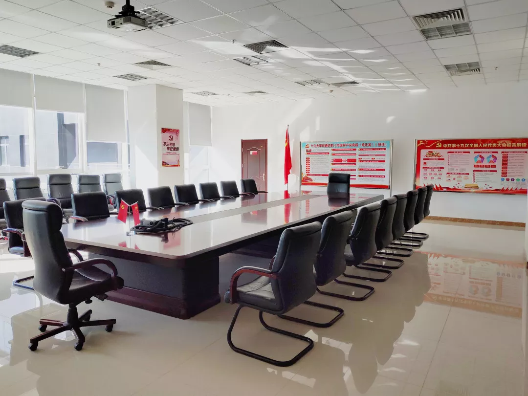 创业总部基地党群服务中心建成(图1)