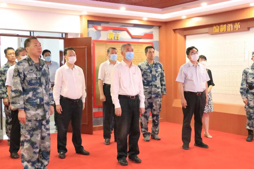 【关注】武清区领导带队慰问驻区部队官兵(图1)