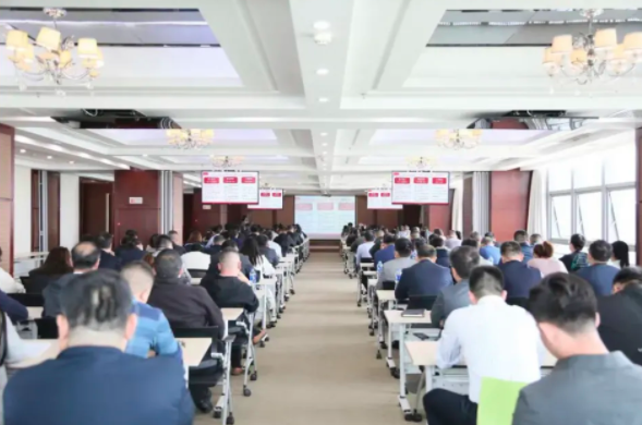 深入学习党史 凝聚奋进力量 | 武清开发区举办2021年第一次区委讲师团宣讲活动(图1)