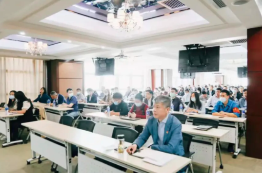 深入学习党史 凝聚奋进力量 | 武清开发区举办2021年第一次区委讲师团宣讲活动(图3)