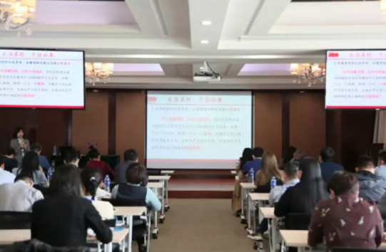 深入学习党史 凝聚奋进力量 | 武清开发区举办2021年第一次区委讲师团宣讲活动(图4)