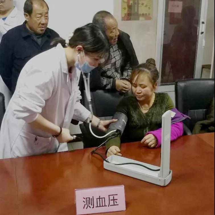 结对帮扶送真情 惠民义诊暖人心丨武清开发区组织专家团队赴结对帮扶村开展义诊活动(图3)