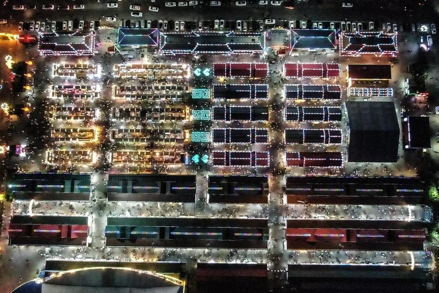 In a year like no other, Chinese economy emerges stronger from unprecedented virus test(图4)