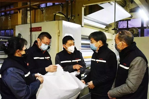 Fight against the Epidemic People United Like a City Defense Enterprises in Development Area Help to Win the Battle against COVID-19(图2)