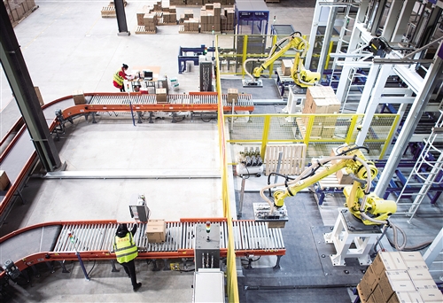 需求旺盛带动物流业快速扩张(图1)