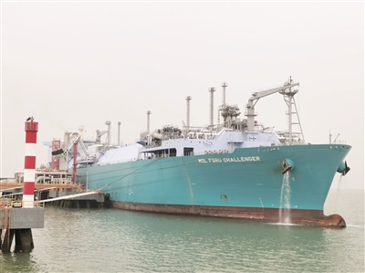 单船卸货量创纪录！(图1)