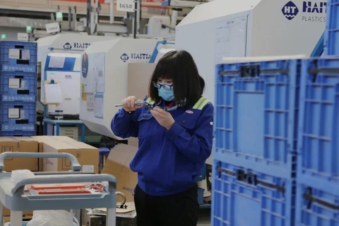 武清开发区全力推进企业复工复产(图1)