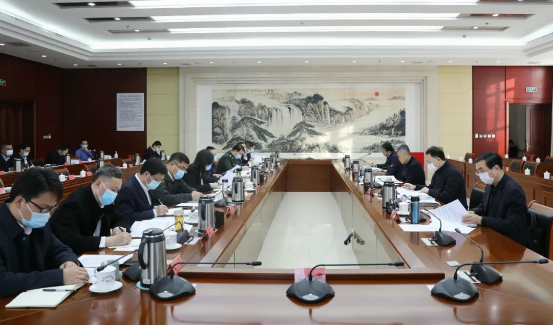区委常委会召开会议(图1)