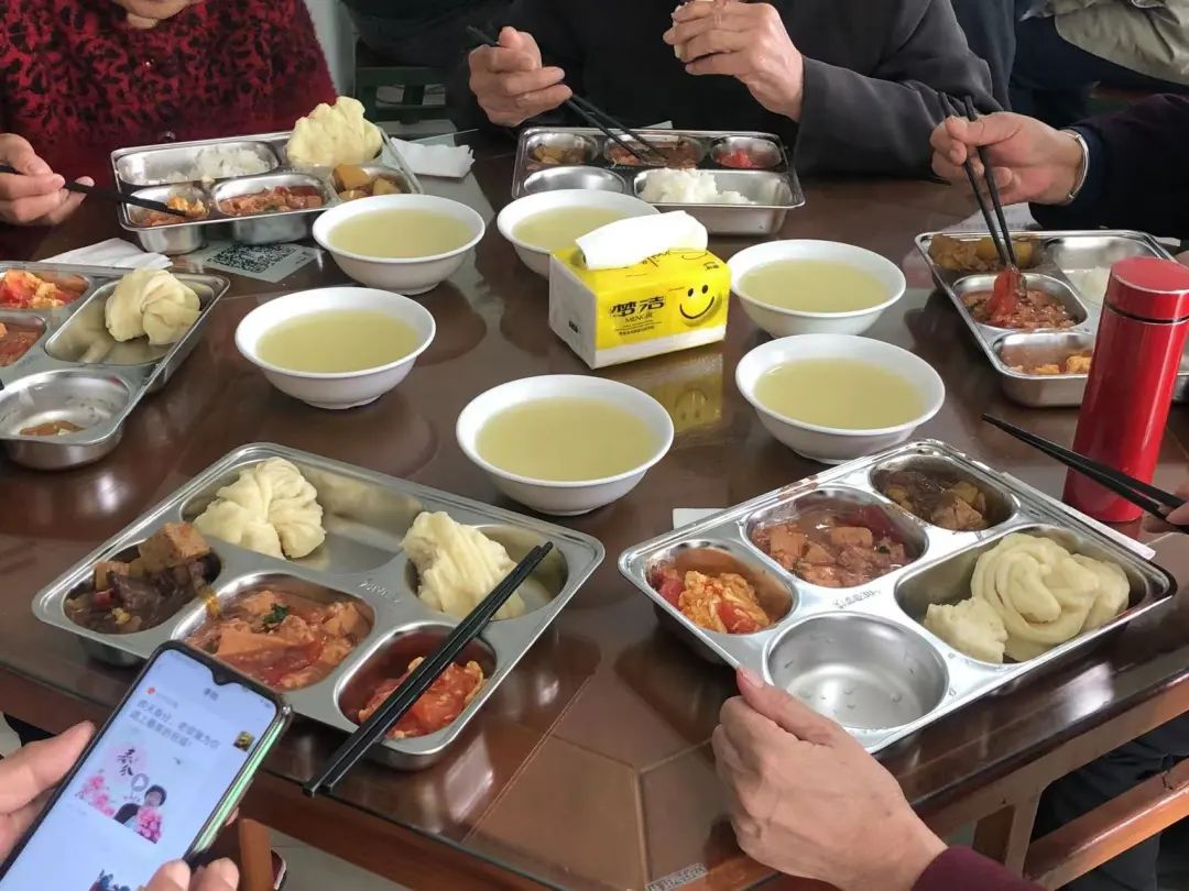 南任庄的幸福(图1)