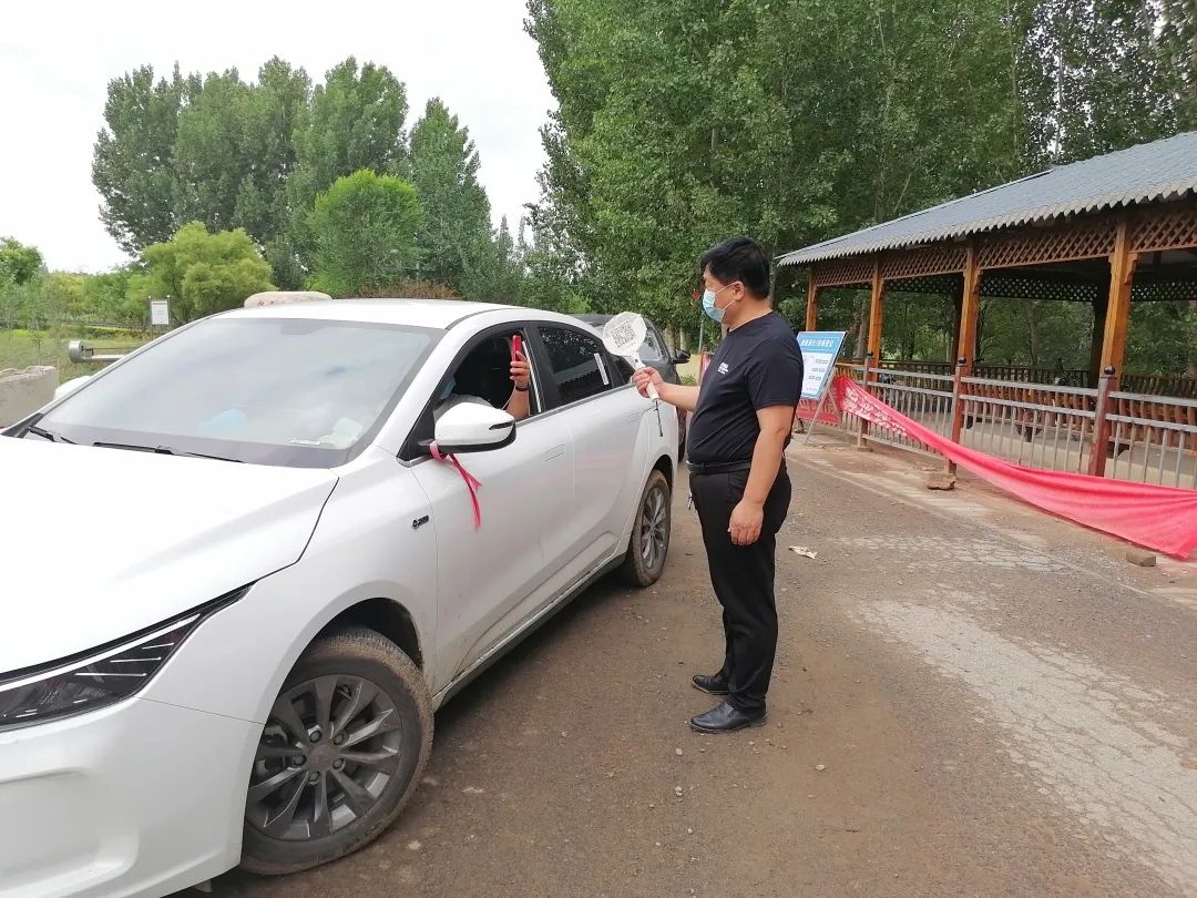 【头雁领航干事创业】“一肩挑”助力小村庄迎来大发展(图3)