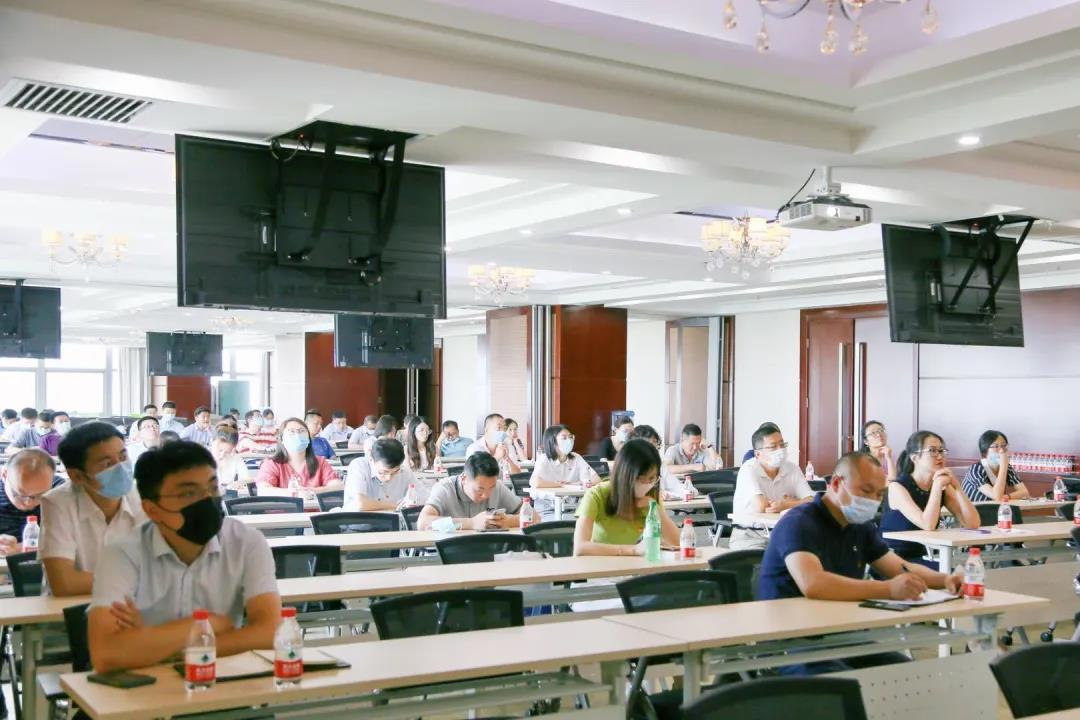 开发区工委组织2020年度第一次区委讲师团宣讲会(图6)