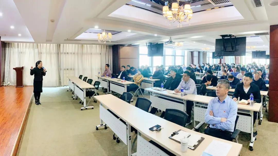 警钟长鸣 | 武清开发区召开警示教育大会(图2)