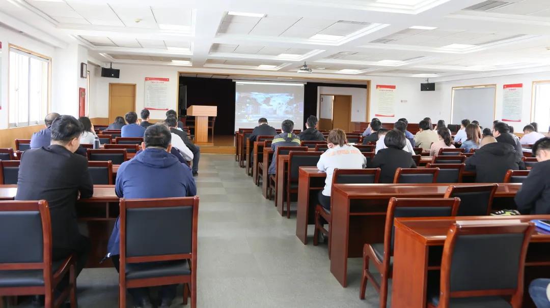 我们在行动 | 武清开发区开展2021年全民国家安全教育日普法宣传活动(图2)