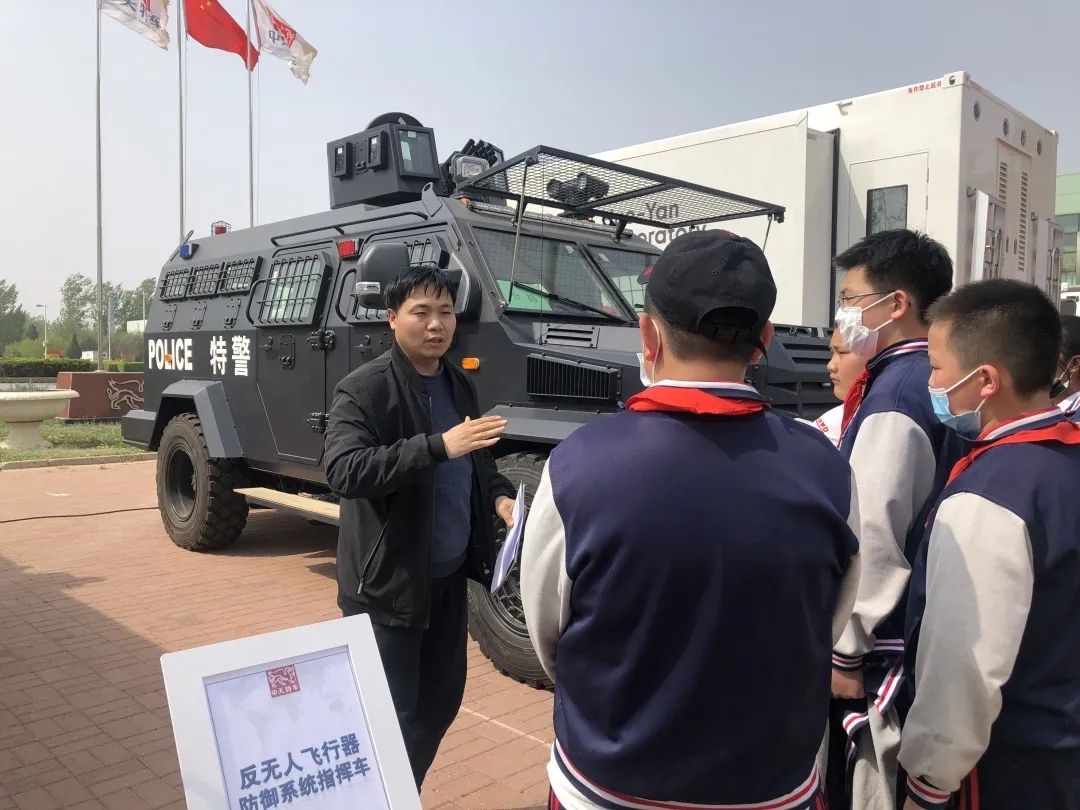 体验创新文化 感受科技魅力 | 杨村十六小学生到开发区企业参观学习(图9)