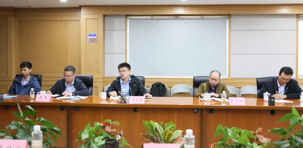 同方股份科工产业本部项目方到武清开发区考察交流(图2)