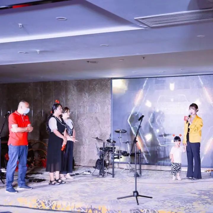 【奋斗百年路 启航新征程】武清开发区举办红色经典音乐会（附视频）(图5)