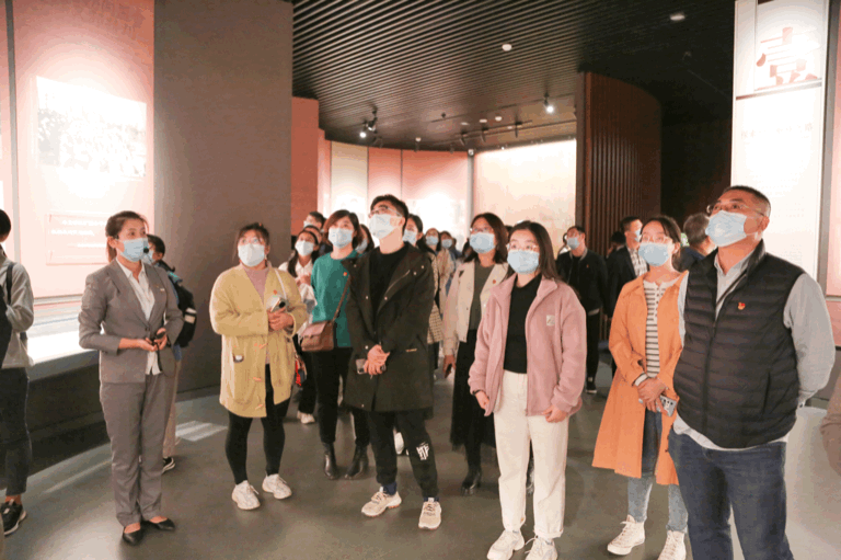 学党史 铭初心 勇担当 | 武清开发区组织党员参观周邓纪念馆(图6)