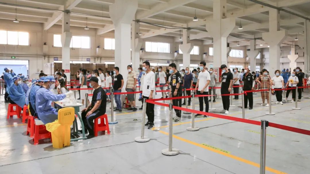 【迎盛会、铸忠诚、强担当、创业绩】武清开发区：党建引领聚合力 核酸检测显担当(图1)