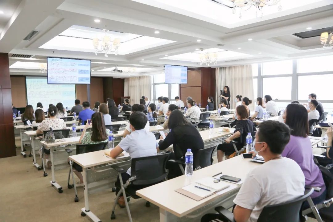 搭起政策解读“连心桥”!武清开发区举办2022年度科技人才政策宣讲会(图10)