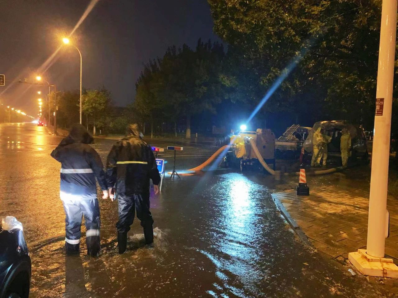 武清开发区闻令而动 以“迅”应汛！(图1)